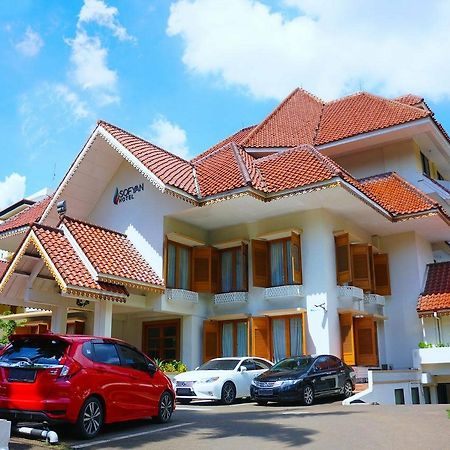 Sofyan Hotel Cut Meutia Jakarta Luaran gambar