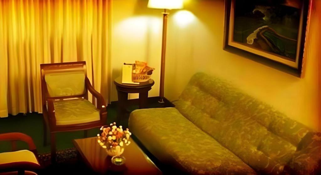Sofyan Hotel Cut Meutia Jakarta Luaran gambar