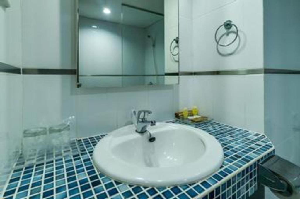 Sofyan Hotel Cut Meutia Jakarta Luaran gambar