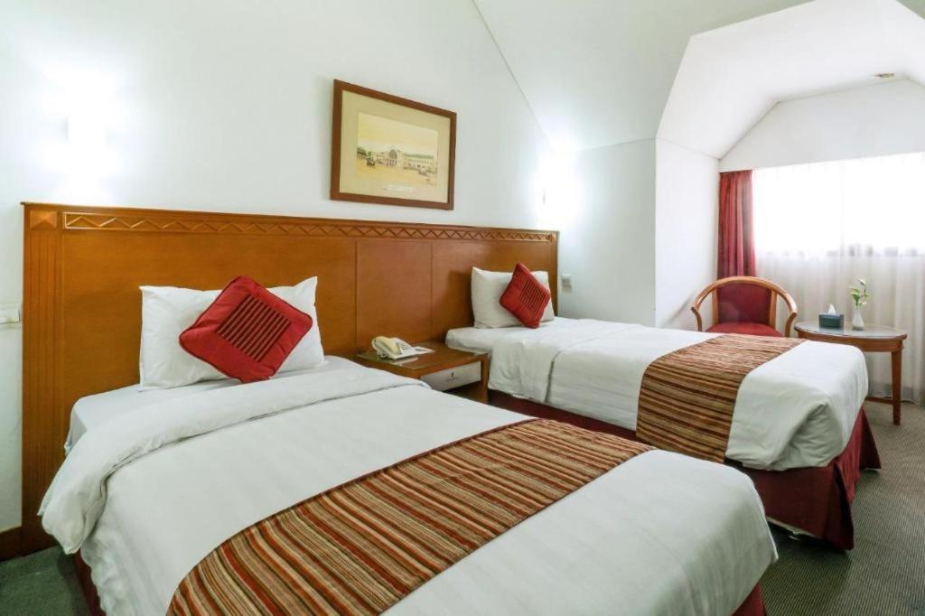Sofyan Hotel Cut Meutia Jakarta Luaran gambar